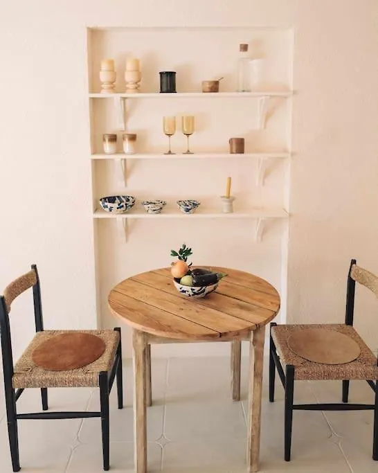 Estudio Niu Lohodihomes Girona Apartment
