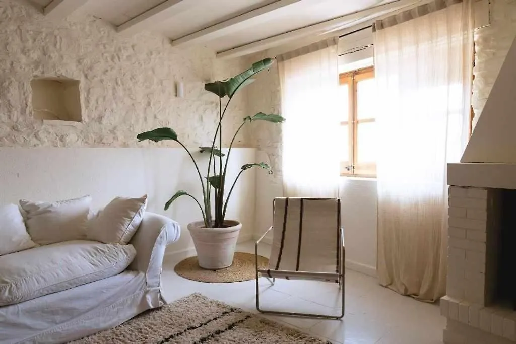 Estudio Niu Lohodihomes Girona Apartment